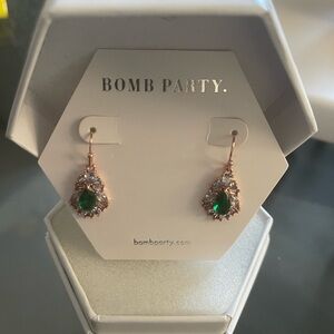 BOMB PARTY NEVER DISAPPOINTED Green and Gold Earrings